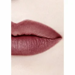 CHANEL LE CRAYON À LÈVRES | baslerbeauty
