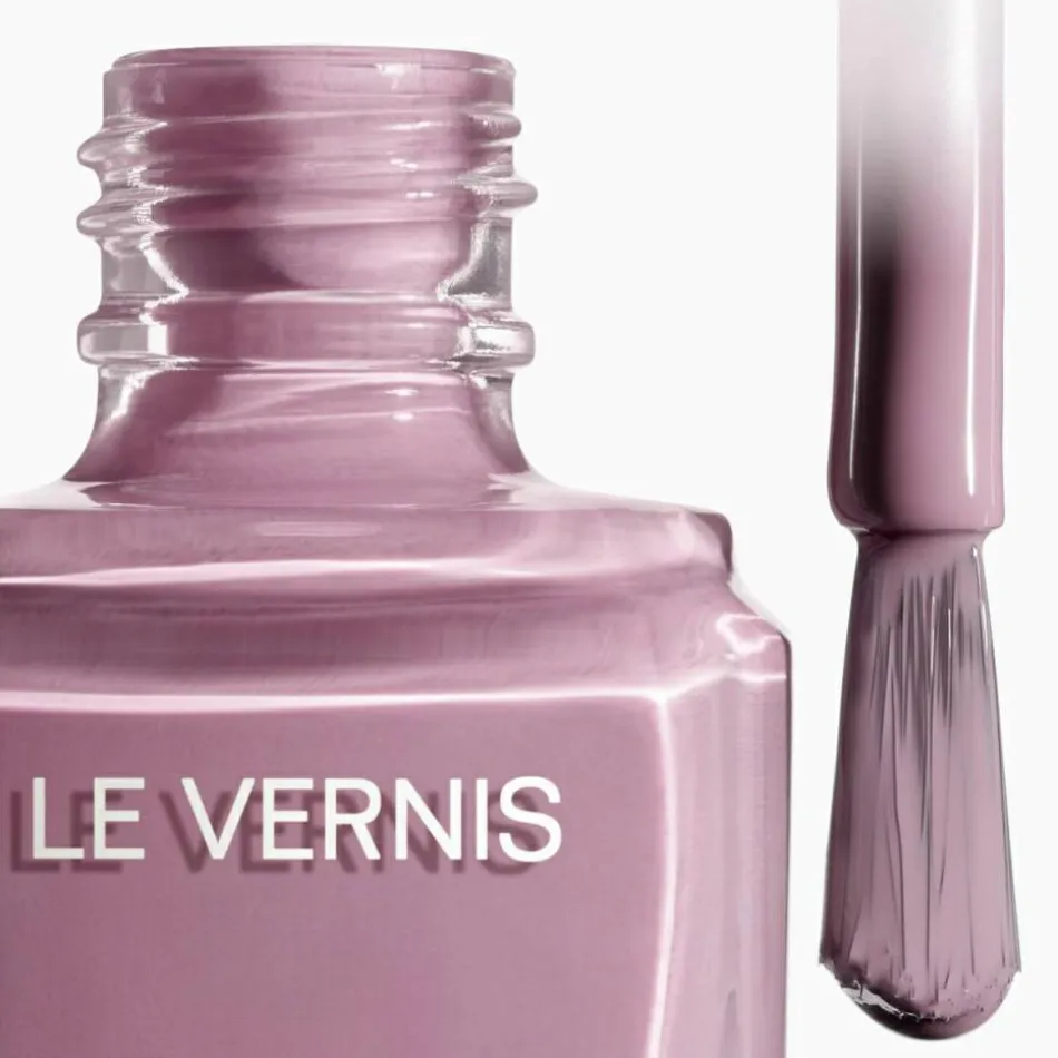 CHANEL LE VERNIS NAGELLACK | baslerbeauty