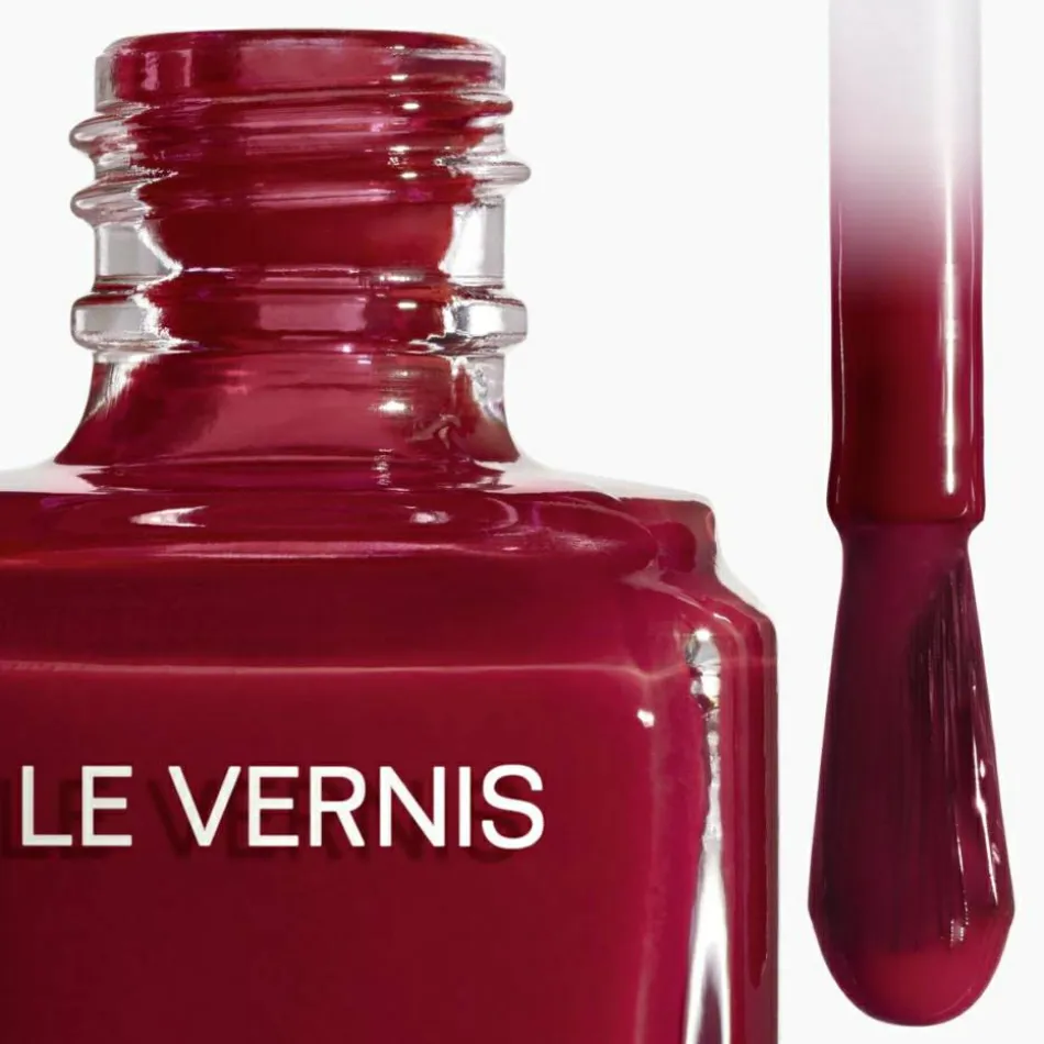 CHANEL LE VERNIS NAGELLACK | baslerbeauty