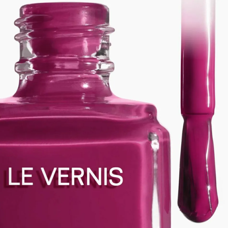CHANEL LE VERNIS NAGELLACK | baslerbeauty