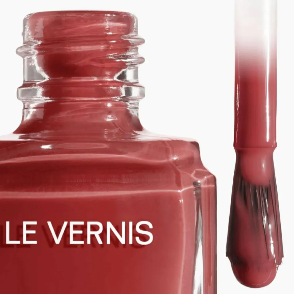 CHANEL LE VERNIS NAGELLACK | baslerbeauty