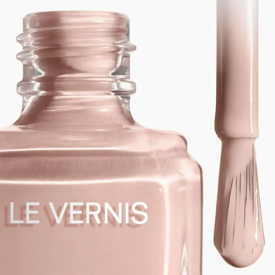 CHANEL LE VERNIS NAGELLACK | baslerbeauty