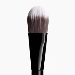 CHANEL PINCEAU FOND DE TEINT N°100  1 S | baslerbeauty