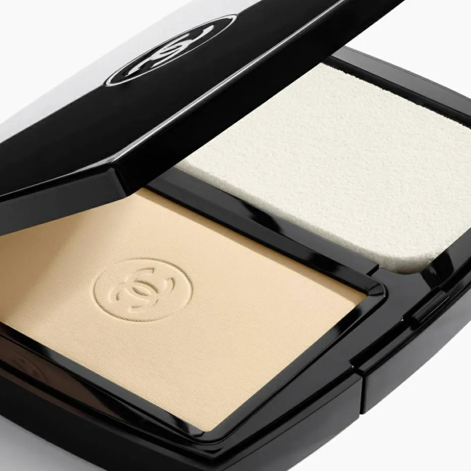 CHANEL ULTRA LE TEINT online kaufen | baslerbeauty
