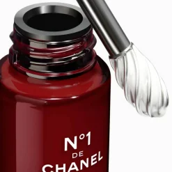 CHANEL N°1 DE CHANEL REVITALISIERENDES  | baslerbeauty