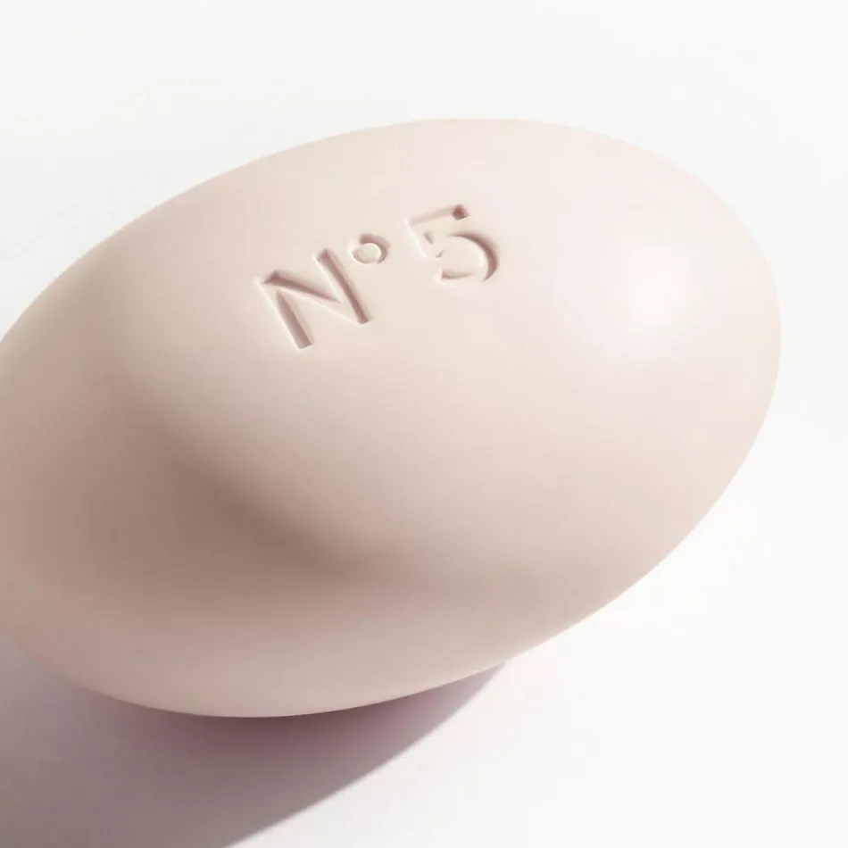 CHANEL N°5 PARFÜMIERTE SEIFE 150 g | baslerbeauty