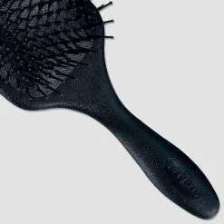 D83 Paddle Brush