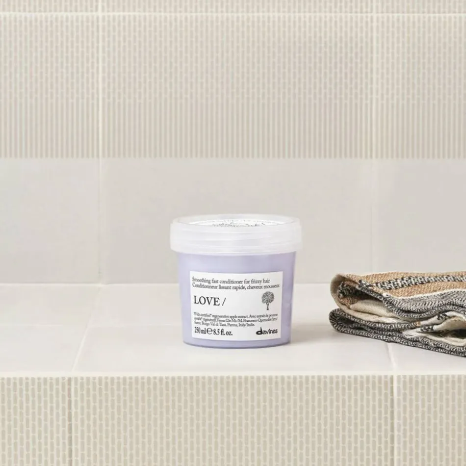 Essential Haircare Love Smoothing Conditioner