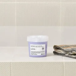 Essential Haircare Love  Smoothing Instant Mask