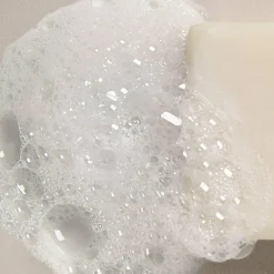 Essential Haircare Momo  Shampoo Bar 100 g