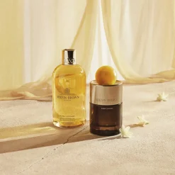 Flora Luminare   Fine Liquid Hand Wash 300 ml
