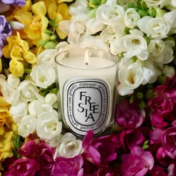 Freesia Classic Candle 190 g