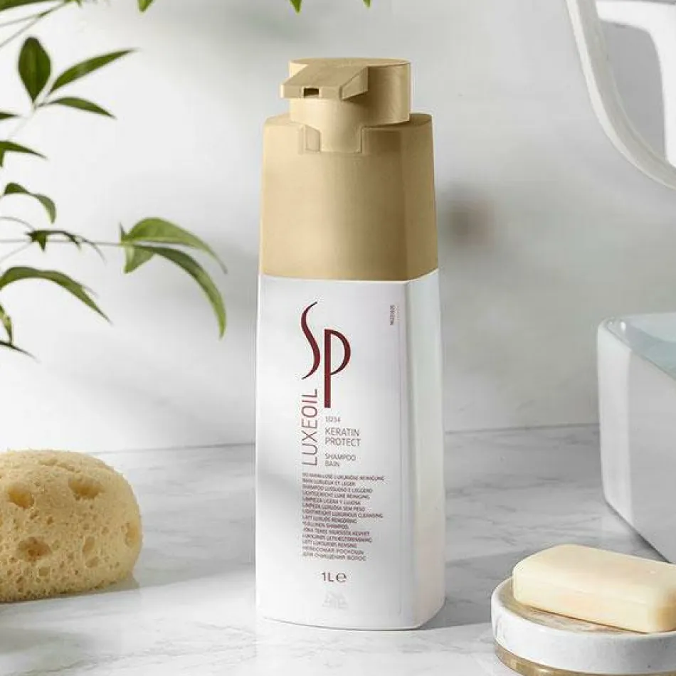 LuxeOil Keratin Protect Shampoo