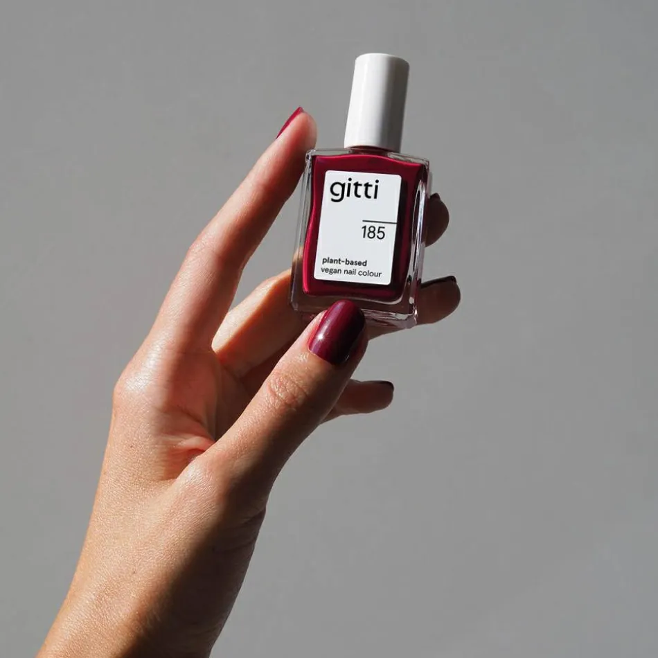 no. 185 Nail Polish Royal Red 15 ml