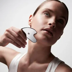 Premium   Edelstahl-Gesichtsmassager