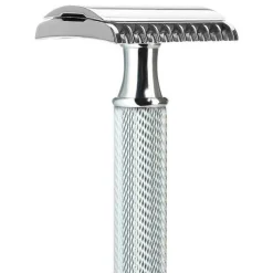 Rasierhobel offener Kamm R41 Griff aus Metall mit verchromten Metallakzenten