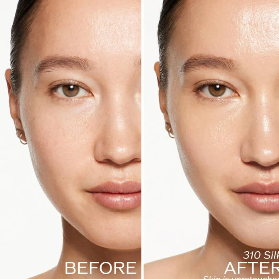 Revitalessence Skin Glow Foundation