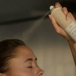 SILKY BRONZE   Cooling Protective Suncare Spray SPF 50+ 150 ml