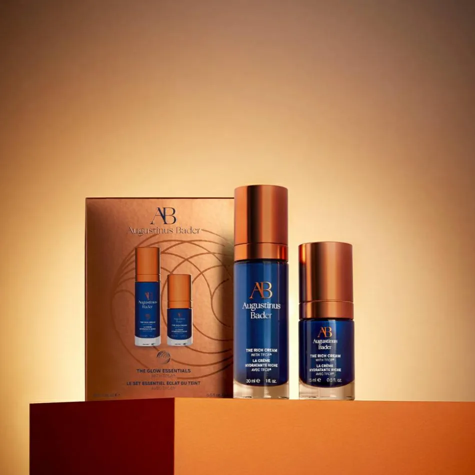 The Glow Essentials 1 x 30 ml, 1 x 15 ml