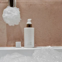 THE SILK   Shower Cream 200 ml