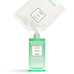 Un Jardin sur le Nil Nachfüllset Duschgel für Körper und Haar 200 ml