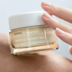 White Pine   Meno Reverse™ Restorative Overnight Facial 40 ml
